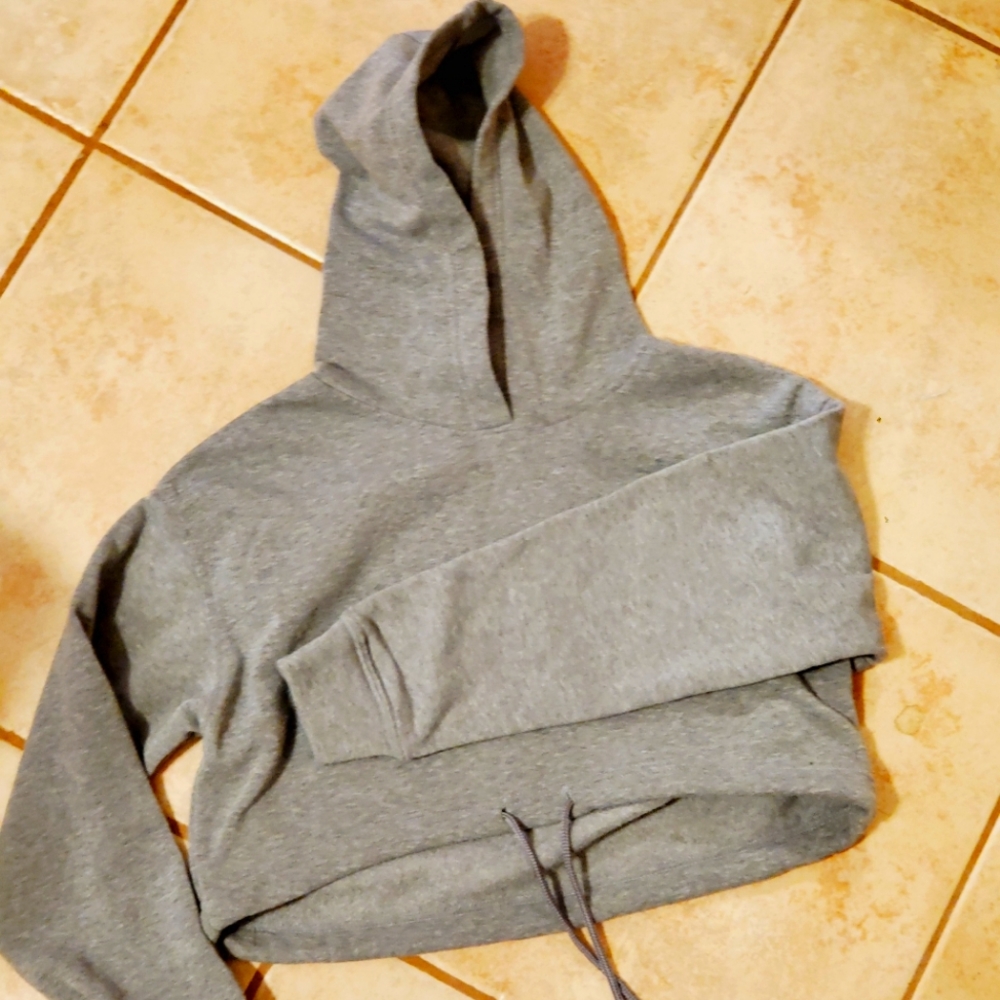 Cropped sweater